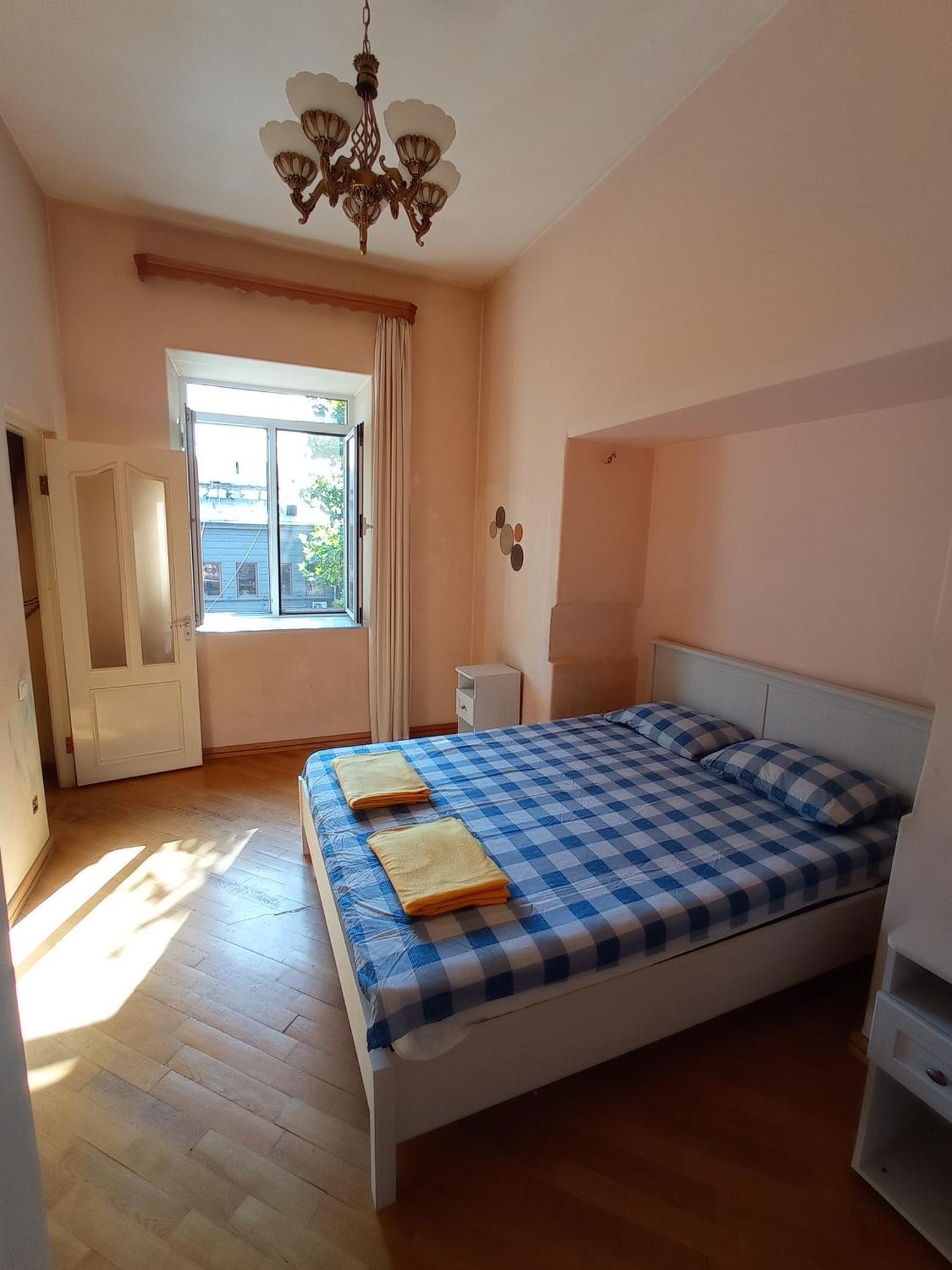 Sun City Hostel Jerevan Eksteriør bilde